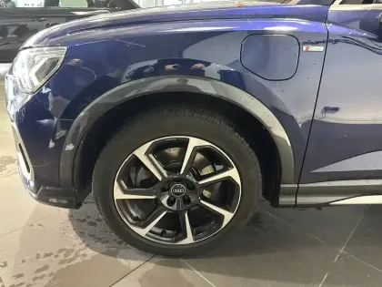 Photo 10 Audi Q3  Sportback 45 TFSIe 245 ch S tronic 6