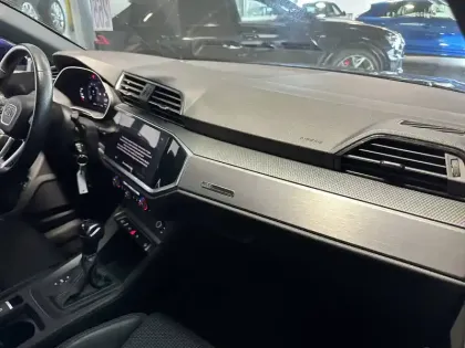 Photo 16 Audi Q3  Sportback 45 TFSIe 245 ch S tronic 6