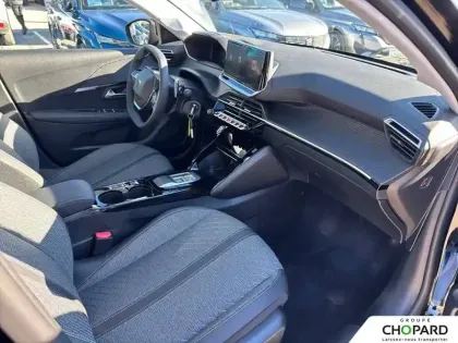 Photo 35 Peugeot 208  Hybrid 110 e-DCS6