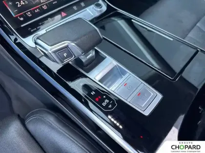 Photo 22 Audi A8  60 TFSIe 462 ch Tiptronic 8 quattro