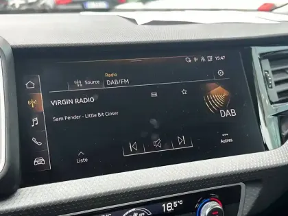 Photo 19 Audi A1  Sportback 30 TFSI 110 ch S tronic 7