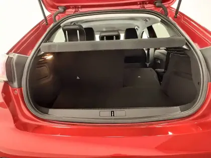 Photo 31 Peugeot 208  PureTech 100 S&S EAT8