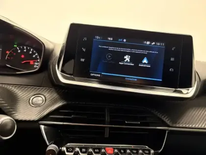 Photo 23 Peugeot 208  PureTech 100 S&S EAT8