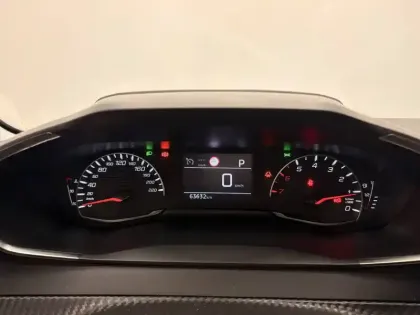 Photo 17 Peugeot 208  PureTech 100 S&S EAT8