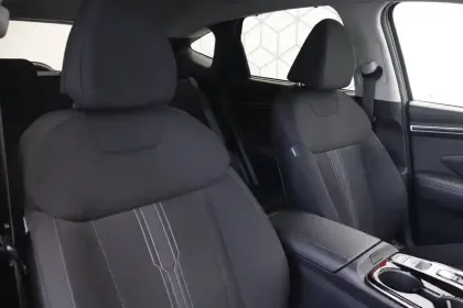 Photo 12 Hyundai Tucson  1.6 T-GDI 230 Hybrid BVA6