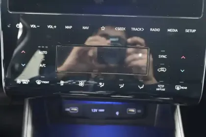 Photo 23 Hyundai Tucson  1.6 T-GDI 230 Hybrid BVA6