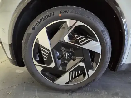 Photo 33 Nissan Micra Electrique 52kWh 150ch