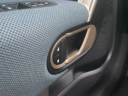 Photo 26 Mini Aceman  SE 218 ch