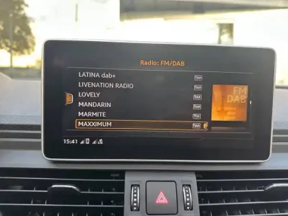 Photo 16 Audi Q5  50 TFSI e 299 S tronic 7 Quattro