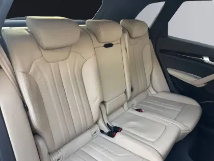 Photo 24 Audi Q5  50 TFSI e 299 S tronic 7 Quattro