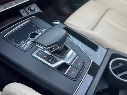 Photo 23 Audi Q5  50 TFSI e 299 S tronic 7 Quattro