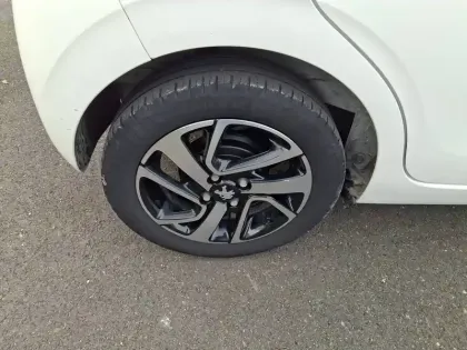 Photo 11 Peugeot 108  VTi 72ch S&S BVM5