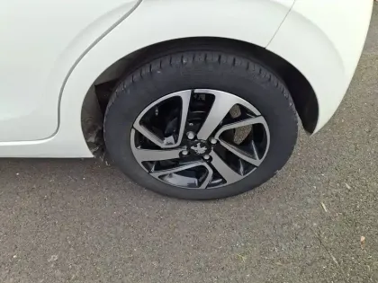 Photo 8 Peugeot 108  VTi 72ch S&S BVM5