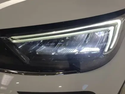 Photo 19 Opel Crossland  1.2 Turbo 110 ch BVM6