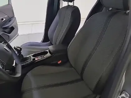 Photo 10 Peugeot 208  PureTech 100 S&S BVM6