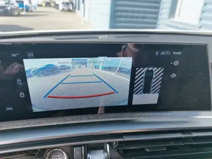 Photo 17 Peugeot 3008  Hybrid 136 e-DCS6