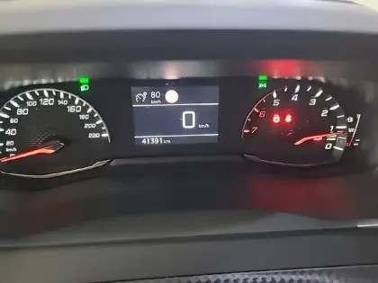 Photo 9 Peugeot 208  PureTech 100 S&S BVM6