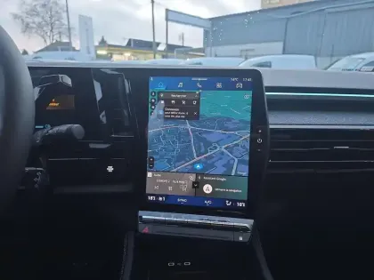 Photo 14 Renault Espace  E-Tech hybrid 200