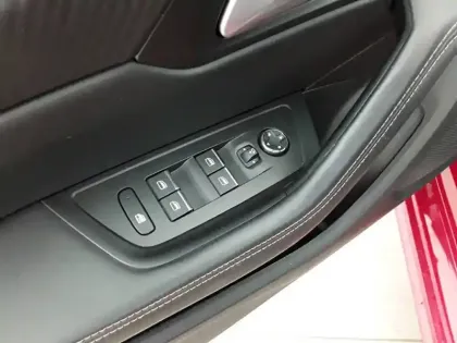 Photo 30 Peugeot 508  BlueHDi 160 ch S&S EAT8