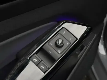 Photo 27 Volkswagen Id.4  286 ch Pro