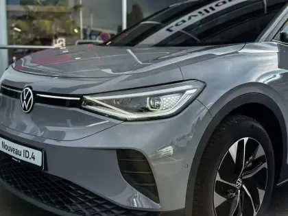Photo 1 Volkswagen Id.4  286 ch Pro