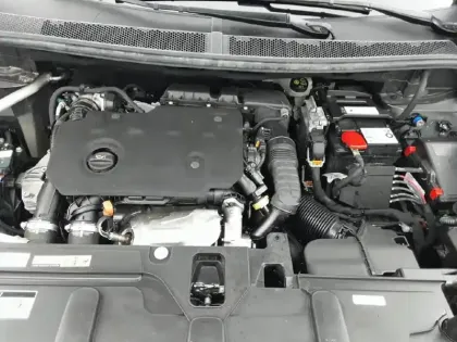 Photo 17 Peugeot 5008  BlueHDi 130ch S&S BVM6