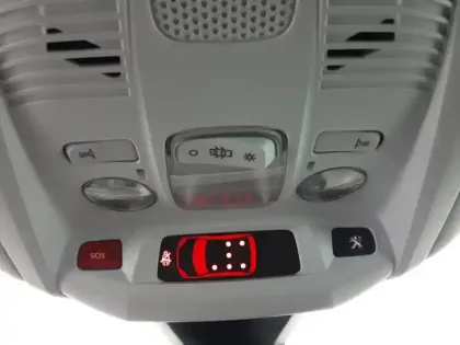 Photo 25 Peugeot 5008  BlueHDi 130ch S&S BVM6