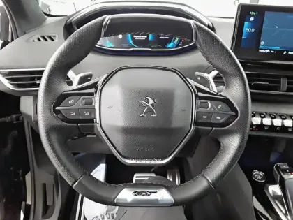 Photo 8 Peugeot 3008  Hybrid 225 e-EAT8