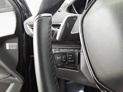 Photo 19 Peugeot 3008  Hybrid 225 e-EAT8