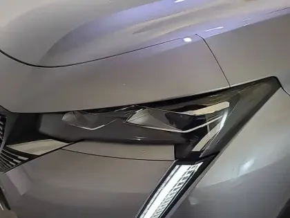 Photo 15 Peugeot 308  SW BlueHDi 130ch S&S EAT8