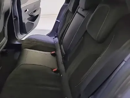 Photo 11 Peugeot 308  SW BlueHDi 130ch S&S EAT8