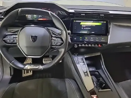 Photo 7 Peugeot 308  SW BlueHDi 130ch S&S EAT8