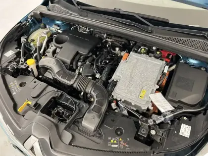 Photo 21 Renault Captur  E-Tech Plug-in 160 - 21