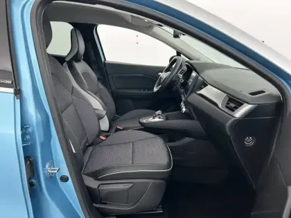 Photo 13 Renault Captur  E-Tech Plug-in 160 - 21