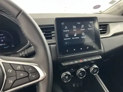 Photo 11 Renault Captur  E-Tech Plug-in 160 - 21