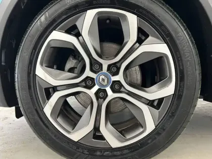 Photo 18 Renault Captur  E-Tech Plug-in 160 - 21