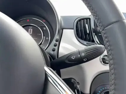 Photo 23 Fiat 500  1.0 70 ch Hybride BSG S/S