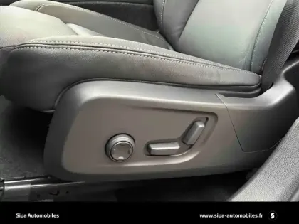 Photo 20 Volvo Xc40  B3 163 ch DCT7