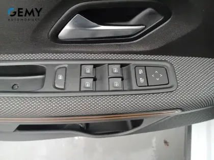 Photo 31 Dacia Sandero  TCe 90 CVT - 22