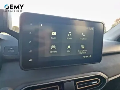 Photo 20 Dacia Jogger  Hybrid 140 7 places GSR2