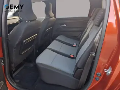 Photo 9 Dacia Jogger  Hybrid 140 7 places GSR2