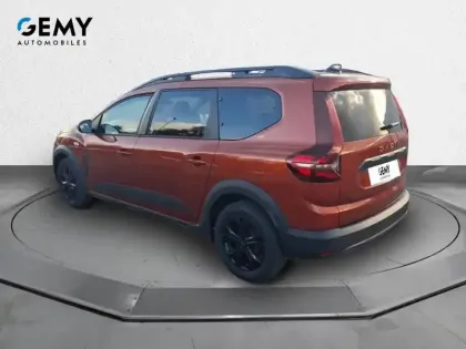 Photo 6 Dacia Jogger  Hybrid 140 7 places GSR2