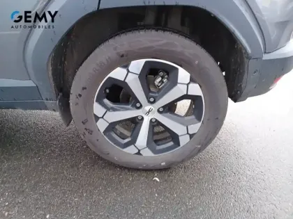 Photo 10 Dacia Duster  Hybrid 140