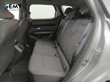 Photo 32 Dacia Duster  Hybrid 140