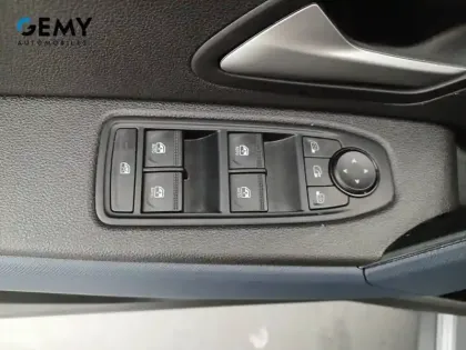 Photo 34 Dacia Duster  Hybrid 140