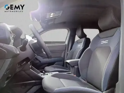 Photo 8 Dacia Duster  Hybrid 140