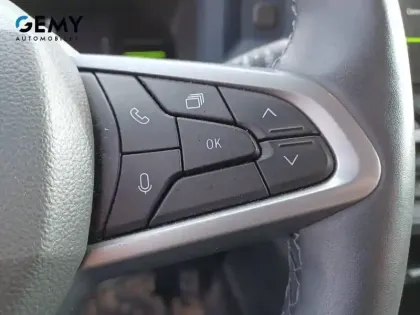 Photo 15 Dacia Duster  Hybrid 140