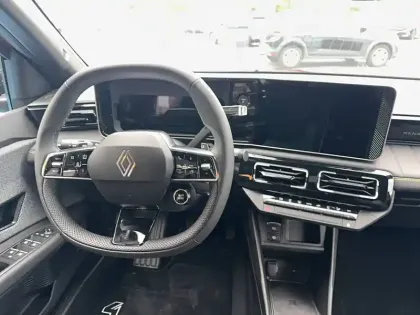 Photo 10 Renault 4 Renault  E-Tech Electrique 150 ch autonomie confort