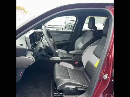 Photo 5 Renault 4 Renault  E-Tech Electrique 150 ch autonomie confort