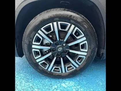 Photo 12 Renault 4 Renault  E-Tech Electrique 150 ch autonomie confort